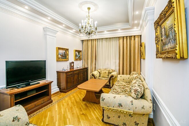 İcarəyə verilir 2 otaqlı köhnə tikili 70 m², Sahil m., photo 6 from 32