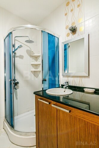 Сдаётся 3-комн. вторичка 101 м², м. Сахил, photo 15 from 32