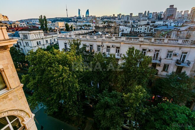 Сдаётся 3-комн. вторичка 101 м², м. Сахил, photo 17 from 32