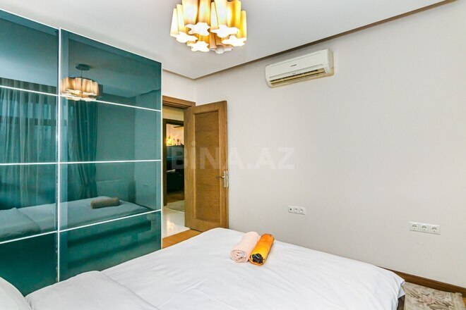 Сдаётся 3-комн. вторичка 101 м², м. Сахил, photo 14 from 32