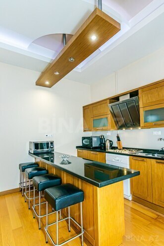 Сдаётся 3-комн. вторичка 101 м², м. Сахил, photo 21 from 32