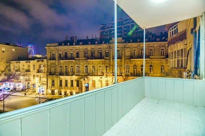 Сдаётся 4-комн. вторичка 157 м², м. Ичеришехер, photo 30 from 32