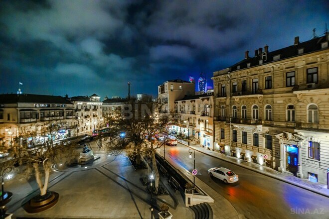 Сдаётся 4-комн. вторичка 157 м², м. Ичеришехер, photo 26 from 32