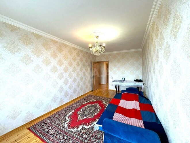 Продаётся 5-комн. вторичка 125 м², Бинагадинский р., photo 13 from 19