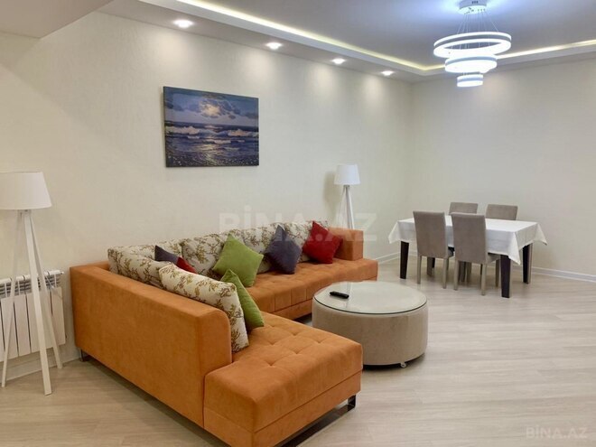 İcarəyə verilir 3 otaqlı yeni tikili 160 m², Ağ şəhər q., photo 1 from 20