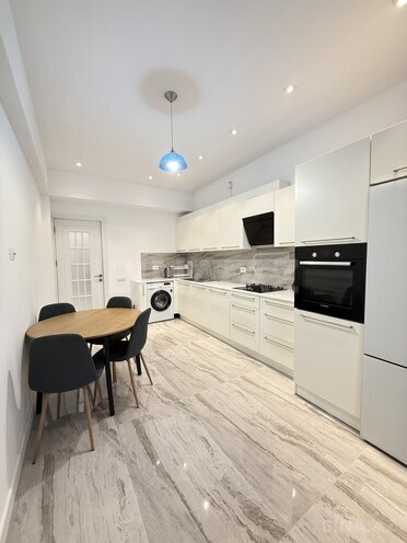 Сдаётся 3-комн. новостройка 145 м², Сабаильский р., photo 4 from 32
