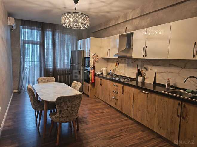 İcarəyə verilir 4 otaqlı yeni tikili 200 m², 28 May m., photo 12 from 18
