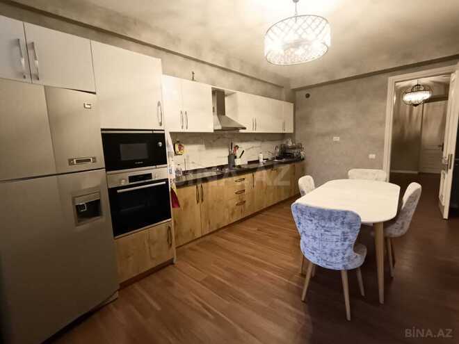 İcarəyə verilir 4 otaqlı yeni tikili 200 m², 28 May m., photo 11 from 18