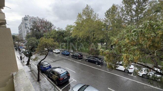 Satılır 3 otaqlı köhnə tikili 100 m², Sahil m., photo 4 from 28