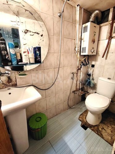 Satılır 1 otaqlı köhnə tikili 30 m², 28 May m., photo 10 from 12