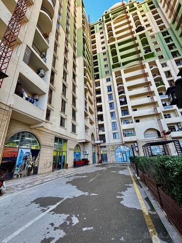 Продаётся 4-комн. новостройка 190 м², м. Кара Караев, photo 15 from 19