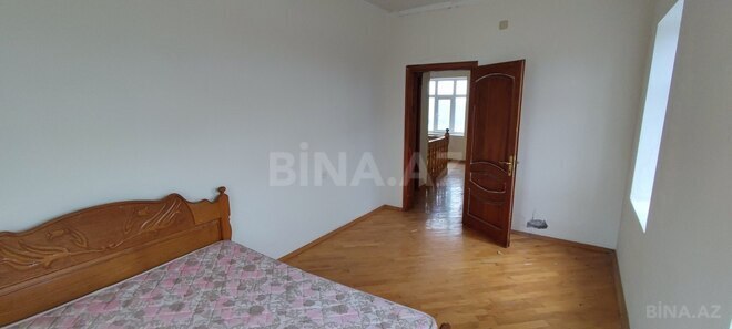 Satılır 5 otaqlı həyət evi/bağ evi 190 m², Zirə q., photo 13 from 32