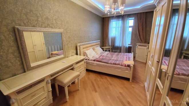 İcarəyə verilir 3 otaqlı köhnə tikili 140 m², Sahil m., photo 16 from 20