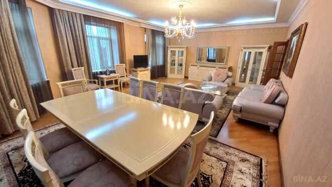 İcarəyə verilir 3 otaqlı köhnə tikili 140 m², Sahil m., photo 3 from 20