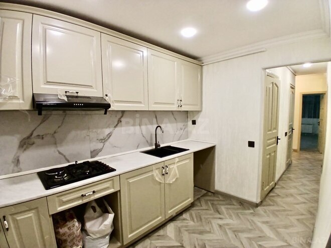 Продаётся 3-комн. вторичка 70 м², м. Кара Караев, photo 11 from 31