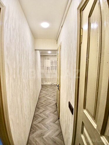 Продаётся 3-комн. вторичка 70 м², м. Кара Караев, photo 12 from 31
