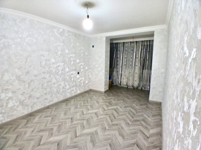 Продаётся 3-комн. вторичка 70 м², м. Кара Караев, photo 14 from 31