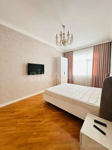 Сдаётся 3-комн. новостройка 158 м², пос. Бадамдар, photo 25 from 30