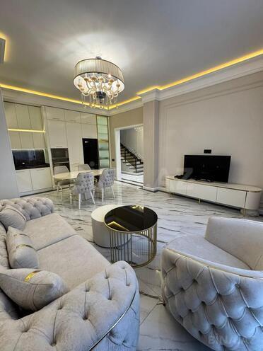 Satılır 5 otaqlı həyət evi/bağ evi 450 m², Badamdar q., photo 8 from 25