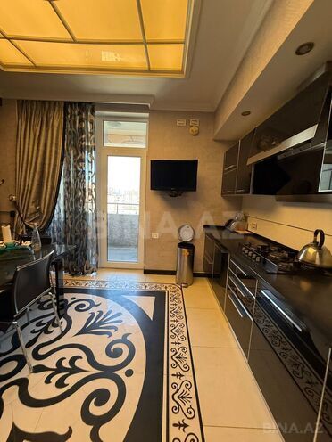 Satılır 4 otaqlı yeni tikili 198 m², 28 May m., photo 13 from 25