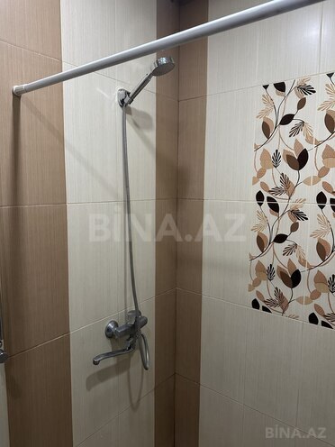 Satılır 3 otaqlı köhnə tikili 45 m², İnşaatçılar m., photo 13 from 16