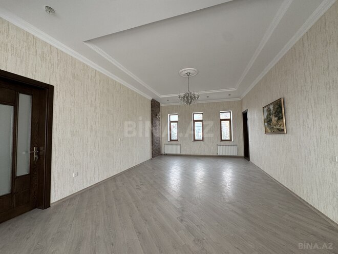 Satılır 9 otaqlı həyət evi/bağ evi 900 m², Bayıl q., photo 24 from 32