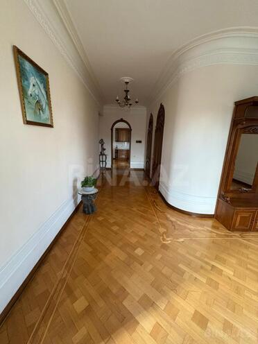 Satılır 12 otaqlı həyət evi/bağ evi 600 m², Həzi Aslanov q., photo 17 from 32