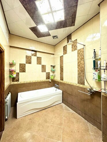 Продаётся 4-комн. новостройка 150 м², м. Низами, photo 16 from 27