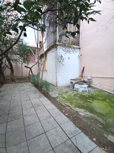 Satılır 3 otaqlı köhnə tikili 85 m², 28 May m., photo 23 from 26