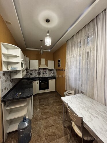 Satılır 3 otaqlı köhnə tikili 85 m², 28 May m., photo 10 from 26