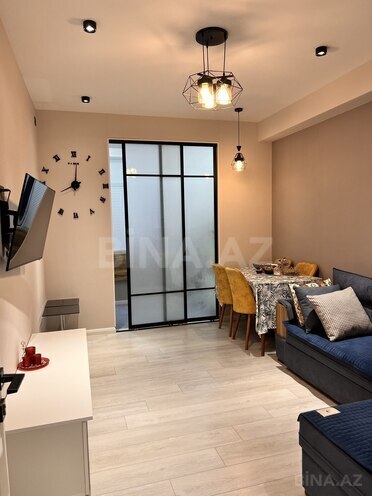 Сдаётся 2-комн. новостройка 70 м², Абшеронcкий  р., photo 8 from 32