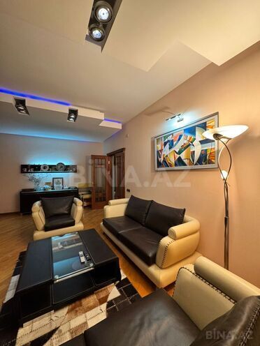 Satılır 5 otaqlı yeni tikili 250 m², İnşaatçılar m., photo 4 from 25