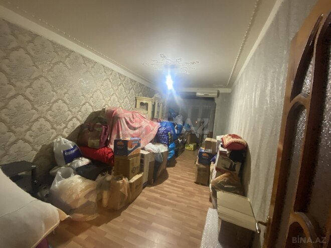 Satılır 2 otaqlı köhnə tikili 70 m², Qara Qarayev m., photo 8 from 14
