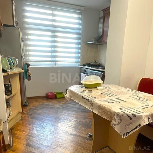 Satılır 3 otaqlı köhnə tikili 85 m², Gənclik m., photo 8 from 11