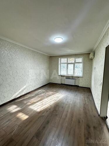 Сдаётся 1-комн. вторичка 30 м², м. Элмляр Академиясы, photo 1 from 9