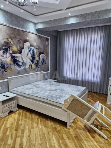 Сдаётся 2-комн. новостройка 80 м², м. Кара Караев, photo 17 from 18