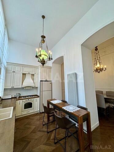 Продаётся 2-комн. вторичка 72 м², м. Сахил, photo 19 from 32