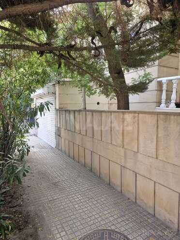 Продаётся 4-комн. офис 130 м², м. Низами, photo 3 from 19