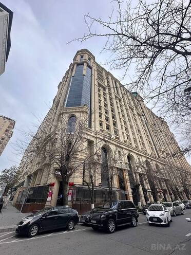 Продаётся 4-комн. новостройка 211 м², м. Низами, photo 9 from 10