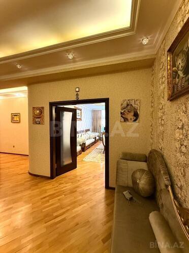 Продаётся 3-комн. новостройка 145 м², м. 8 ноября, photo 9 from 19