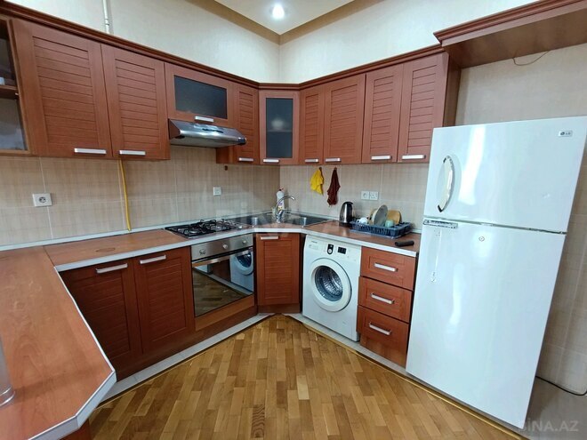 İcarəyə verilir 3 otaqlı yeni tikili 110 m², Nizami m., photo 11 from 19