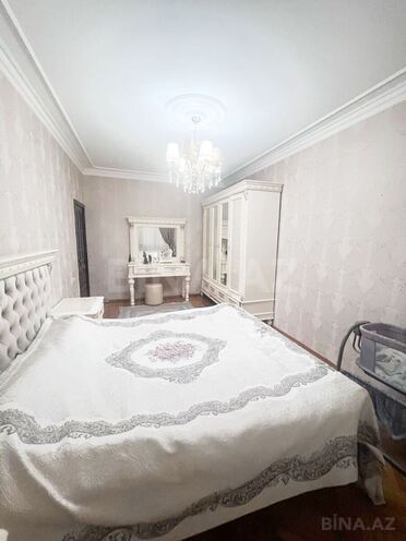 Satılır 4 otaqlı köhnə tikili 105 m², Azadlıq Prospekti m., photo 3 from 13