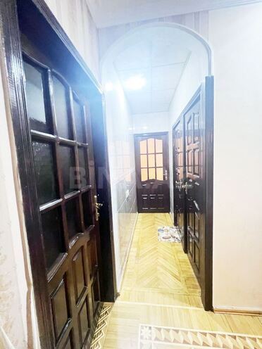 Satılır 4 otaqlı köhnə tikili 105 m², Azadlıq Prospekti m., photo 10 from 13