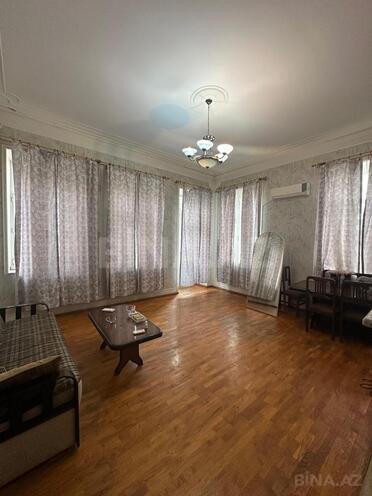 İcarəyə verilir 2 otaqlı köhnə tikili 60 m², Sahil m., photo 6 from 12