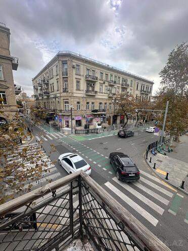 İcarəyə verilir 2 otaqlı köhnə tikili 60 m², Sahil m., photo 7 from 12