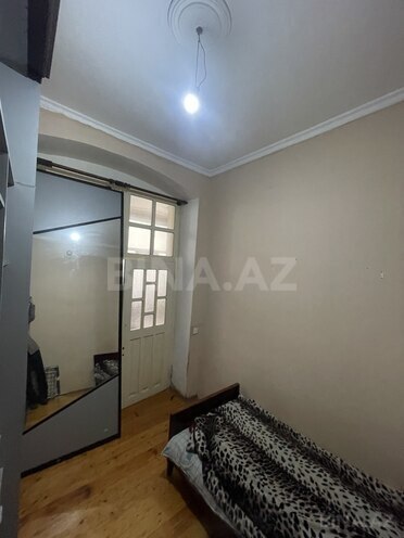 Продаётся 2-комн. вторичка 42 м², м. Сахил, photo 17 from 22