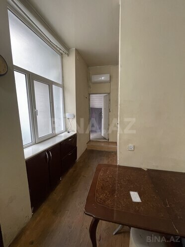 Продаётся 2-комн. вторичка 42 м², м. Сахил, photo 9 from 22