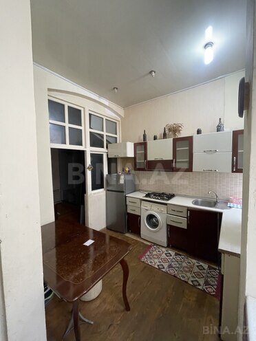 Продаётся 2-комн. вторичка 42 м², м. Сахил, photo 7 from 22