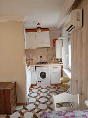 Сдаётся 1-комн. вторичка 40 м², м. Элмляр Академиясы, photo 6 from 15