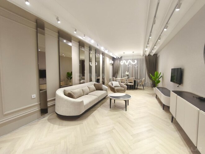 Сдаётся 3-комн. новостройка 140 м², м. Нариман Нариманов, photo 9 from 13